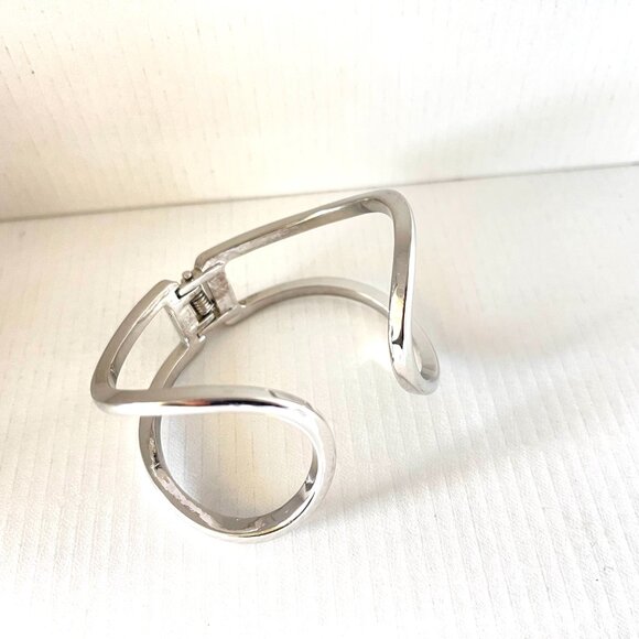 Tahari Silver Tone Swirl Clamper Bracelet – Minimalist Hinged Bangle - Picture 6 of 8